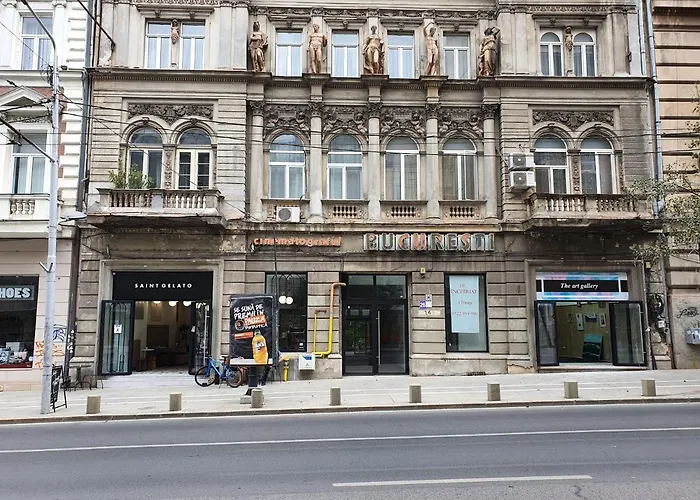 Upstairs Boutique